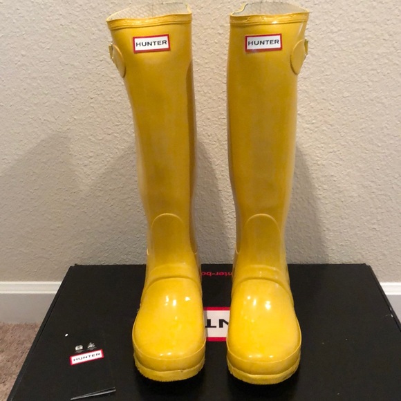 yellow gloss hunter boots